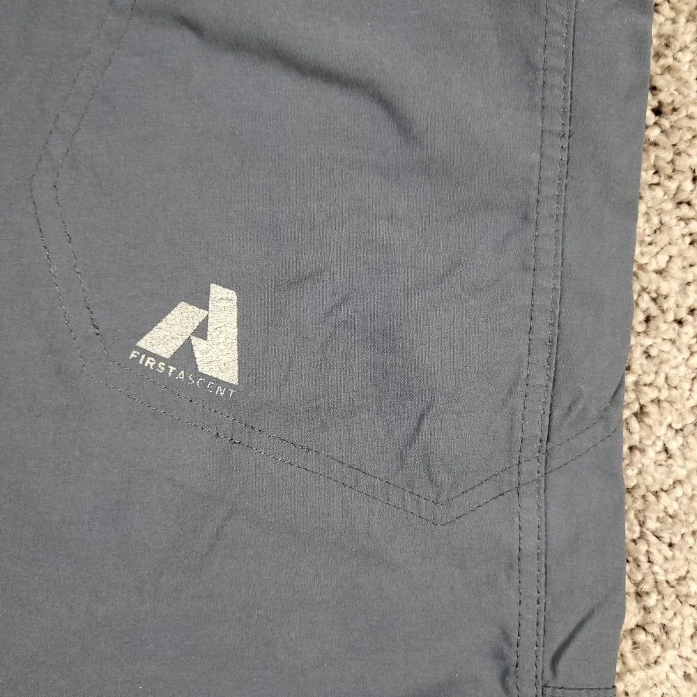 Eddie Bauer First Ascent Guide Pro Pants Mens 35x32 Gray Blue Hiking Nylon